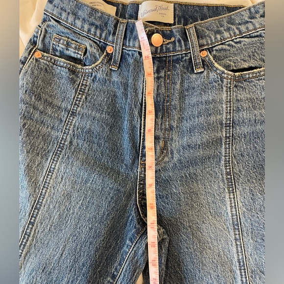 Universal Thread High Waisted Straight Jeans Size 2 - Picture 8 of 10